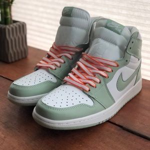 Nike Air Jordan Retro seafoam green